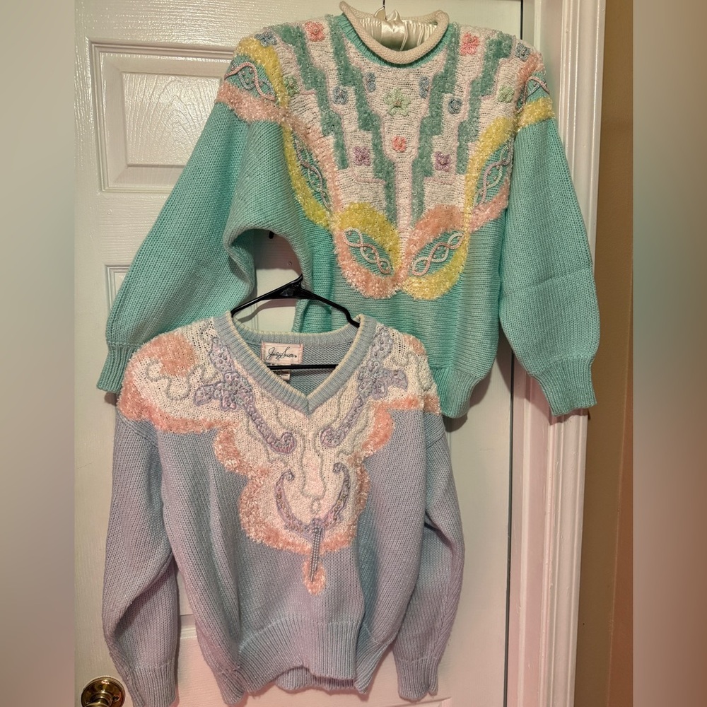 Retro Pastel Sweater Pair - Medium